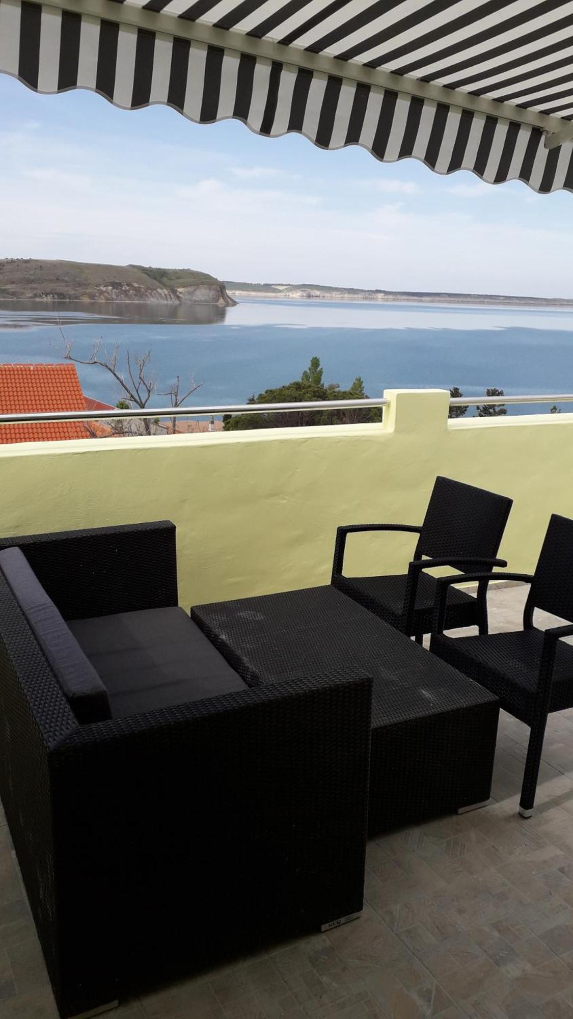 Apartments Miocic Ražanac Extérieur photo