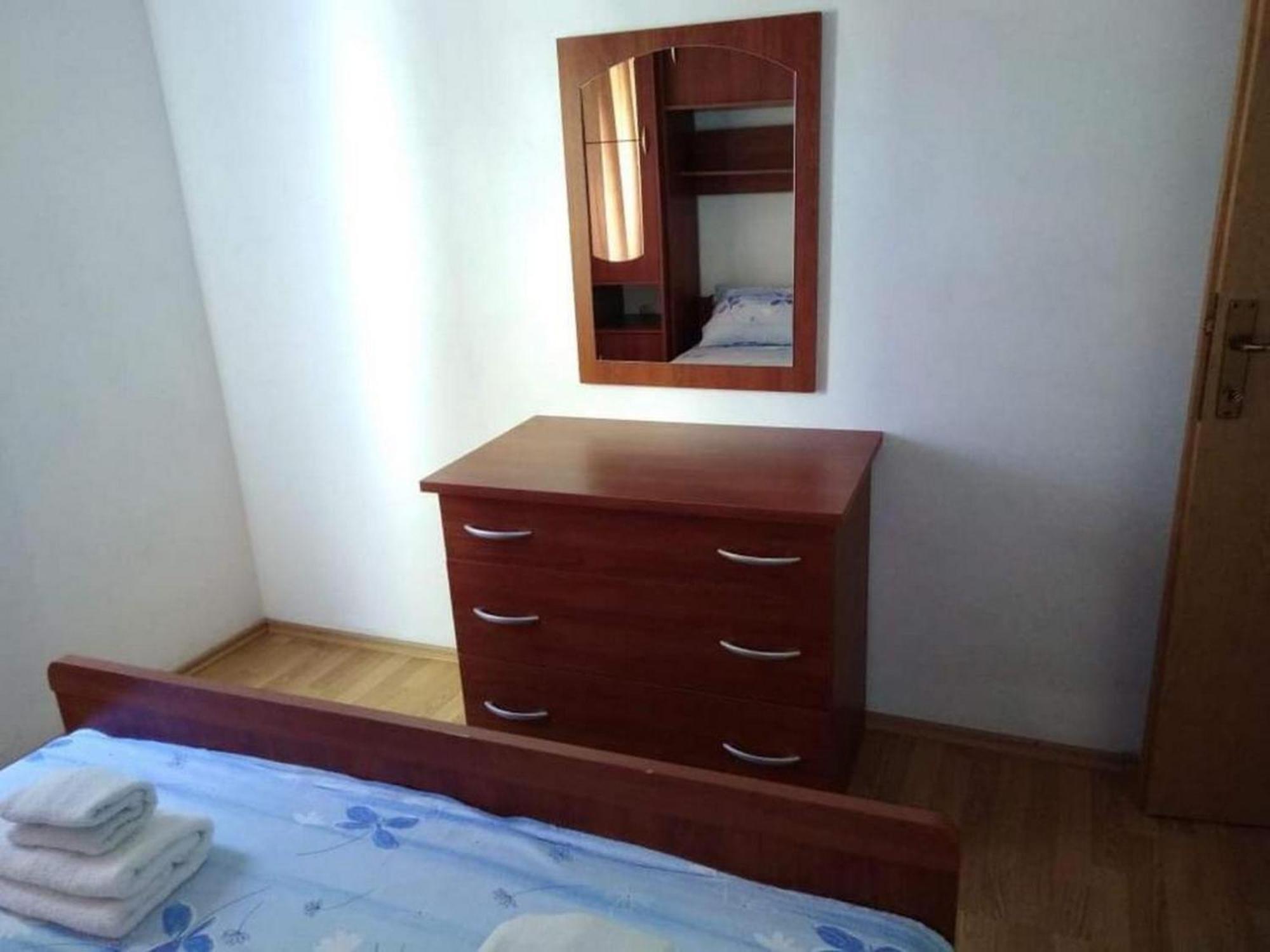 Apartments Miocic Ražanac Chambre photo